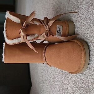 Ugg Bailey boots